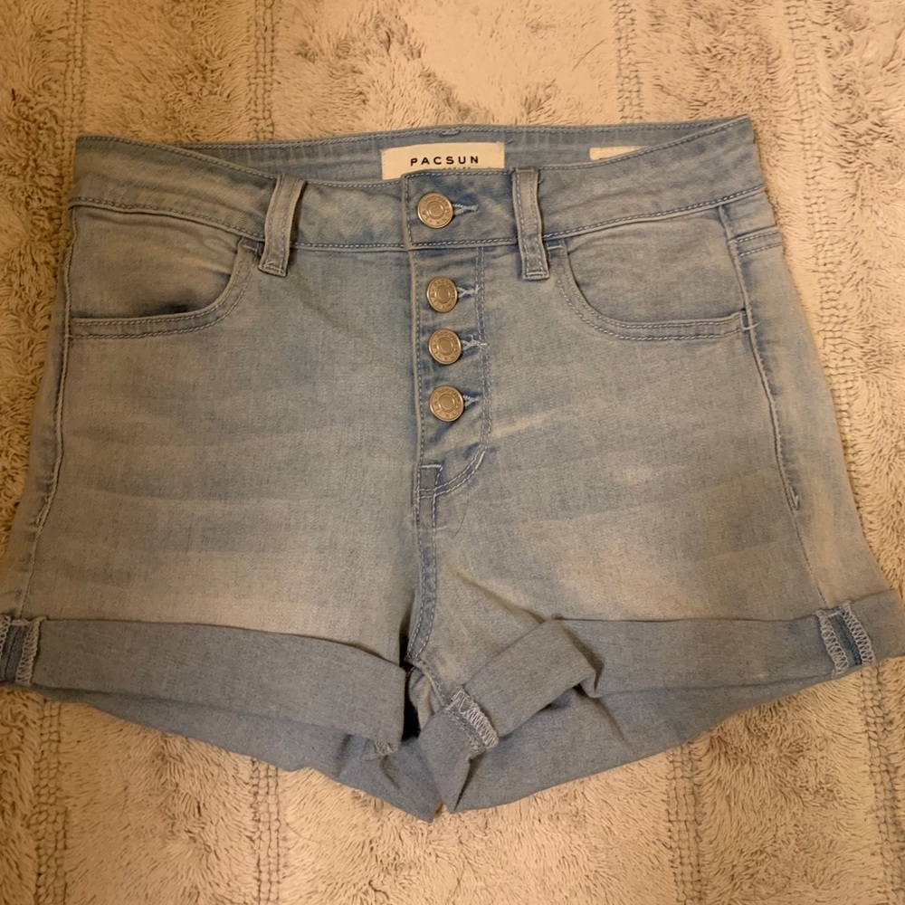 Pacsun light wash shorts